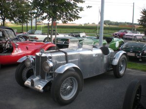 Cliquez pour voir en plus grand ces MG Avant guerre - Photos de Vincent Dransart, tous droits réservés. Cliquez pour voir en plus grand ces MG Avant guerre - Photos de Vincent Dransart, tous droits réservés.
